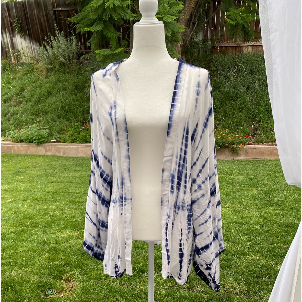 NWT Sim & Sam bathing suit cover up. Light weight cotton. Size XL/L.